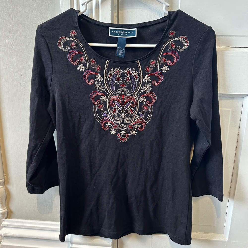 Karen Scott Black Long Sleeve Embroidered Scoop Neck Top